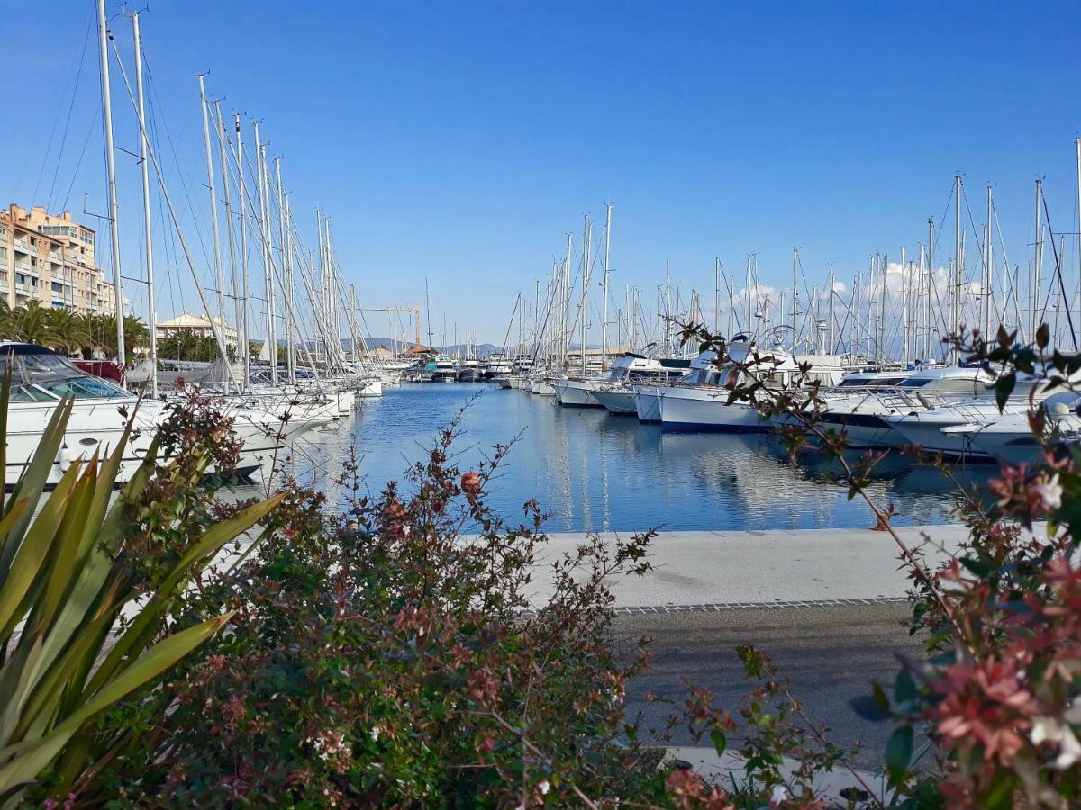 Studio Port D'Hyeres Vue Mer Et Iles De Porquerolles Et Port-Cros Exterior foto